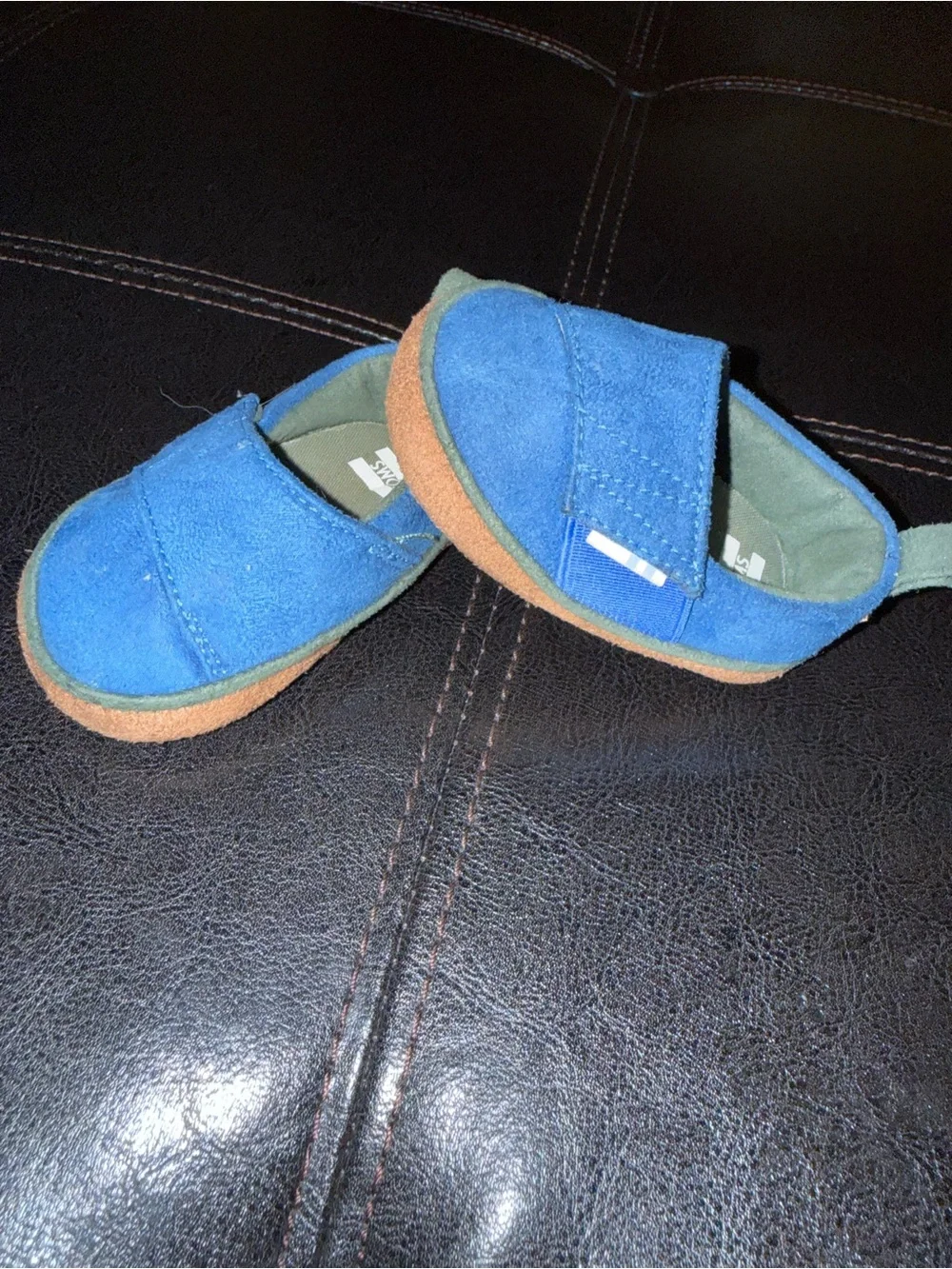 Toms Baby Moccasins Tan & Light Blue Peace Sign Sole
